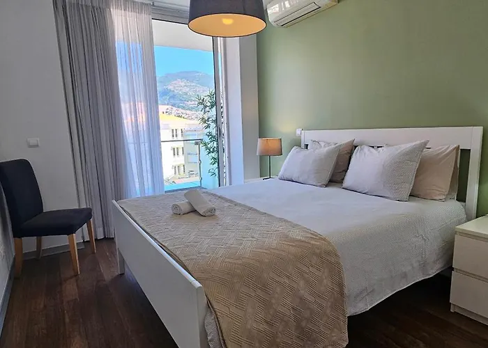 Plaza Apartamento